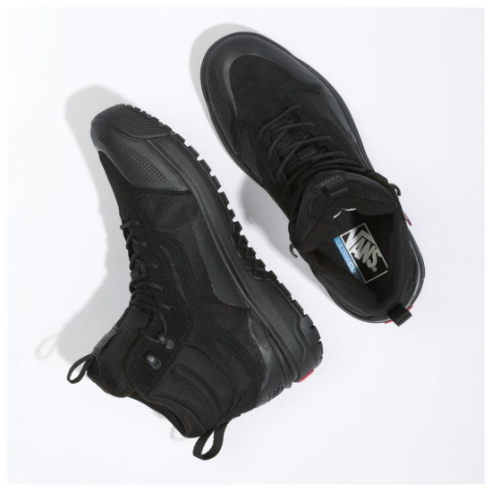Vans UA UltraRange EXO